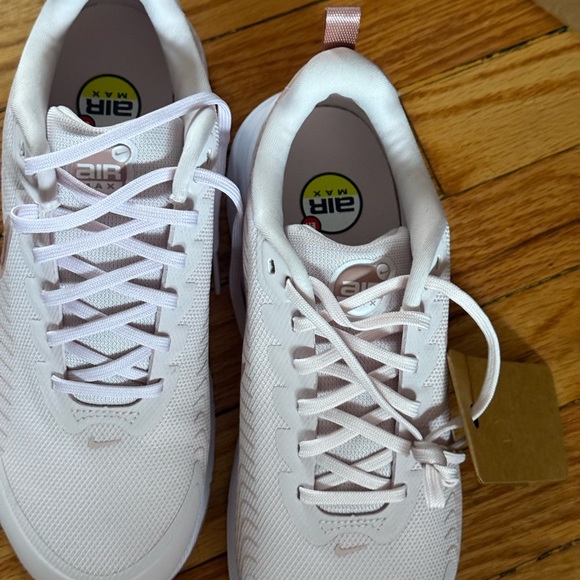 Nike Women's Soft Pink Athletic Sneakers - Picture 2 of 6